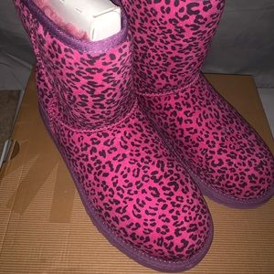 CHEETAH UGGS